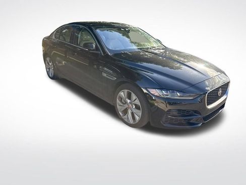 Used 2020 Jaguar XE S RWD image 2