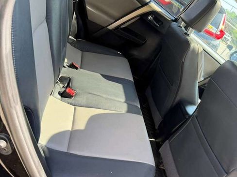Used 2014 Toyota RAV4 Limited AWD/4WD image 18