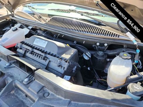 Used 2021 Chevrolet Express 2500 image 14