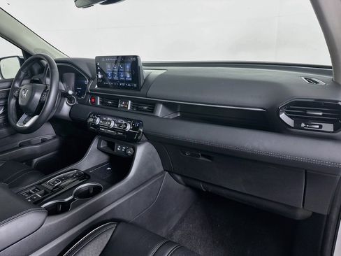 Certified 2023 Honda Pilot Elite image 39