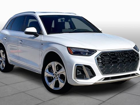 Used 2023 Audi Q5 2.0T Premium Plus w/ Premium Plus Package image 2