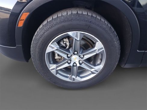 Used 2023 Chevrolet Blazer LT image 15