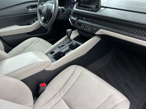 Used 2024 Honda Accord EX image 16