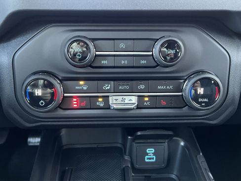 New 2025 Ford Bronco Big Bend image 21