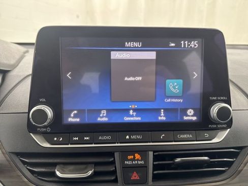 Used 2025 Nissan Altima 2.5 SV FWD image 28
