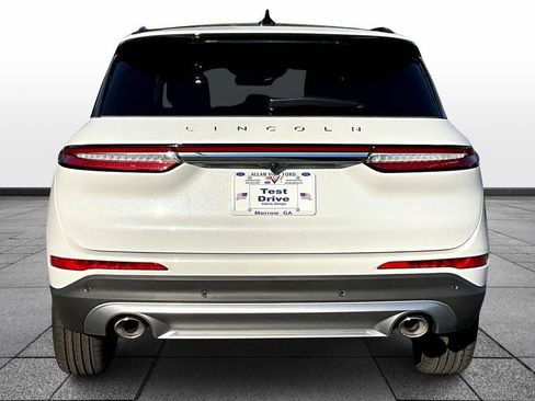 New 2026 Lincoln Corsair Premiere image 4