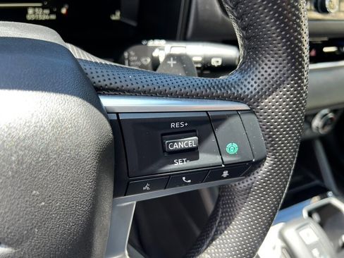 Used 2025 Mitsubishi Outlander SE AWD/4WD image 31