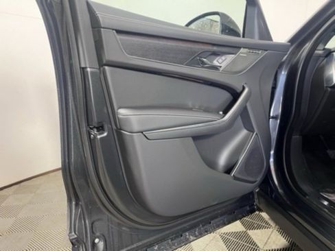 New 2026 Jaguar F-PACE R-Dynamic S image 11