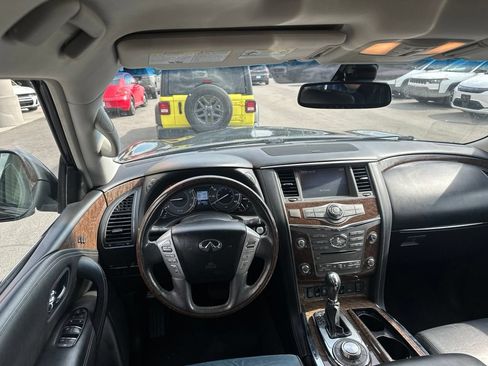 Used 2015 INFINITI QX80 4WD w/ 22" Wheel Package image 12