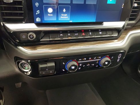 Used 2026 Chevrolet Silverado 1500 LT RWD image 18