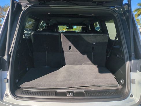 Used 2022 Jeep Wagoneer Series I w/ Premium Group I image 14