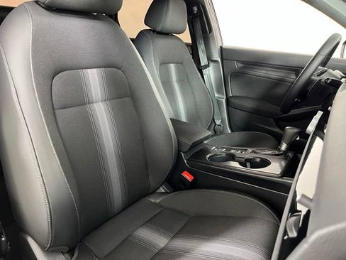 Used 2024 Honda Civic Sport image 35