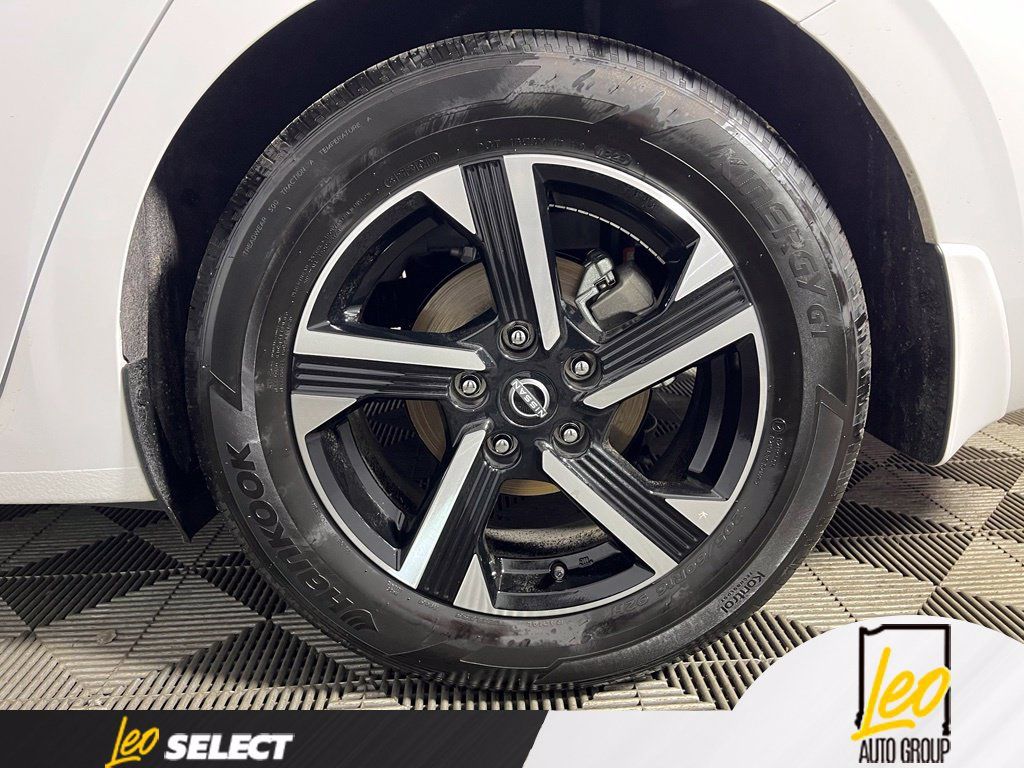 Used 2025 Nissan Sentra SV w/ All-Weather Package FWD image 29