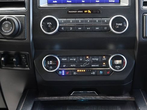 Used 2021 Ford Expedition Limited AWD/4WD image 22