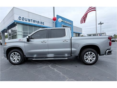 Used 2024 Chevrolet Silverado 1500 LTZ image 5