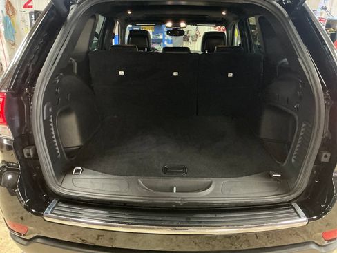 Used 2022 Jeep Grand Cherokee Limited AWD/4WD image 28