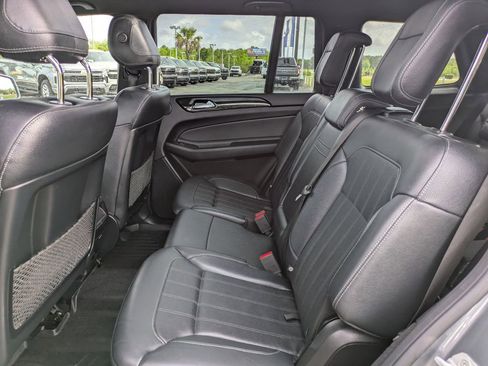 Used 2017 Mercedes-Benz GLS 450 4MATIC image 11