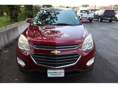 Used 2017 Chevrolet Equinox LT w/ Convenience Package AWD/4WD image 2