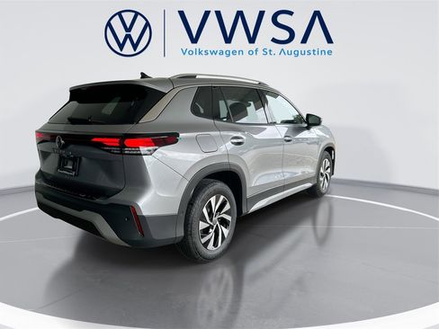 New 2025 Volkswagen Tiguan S image 8