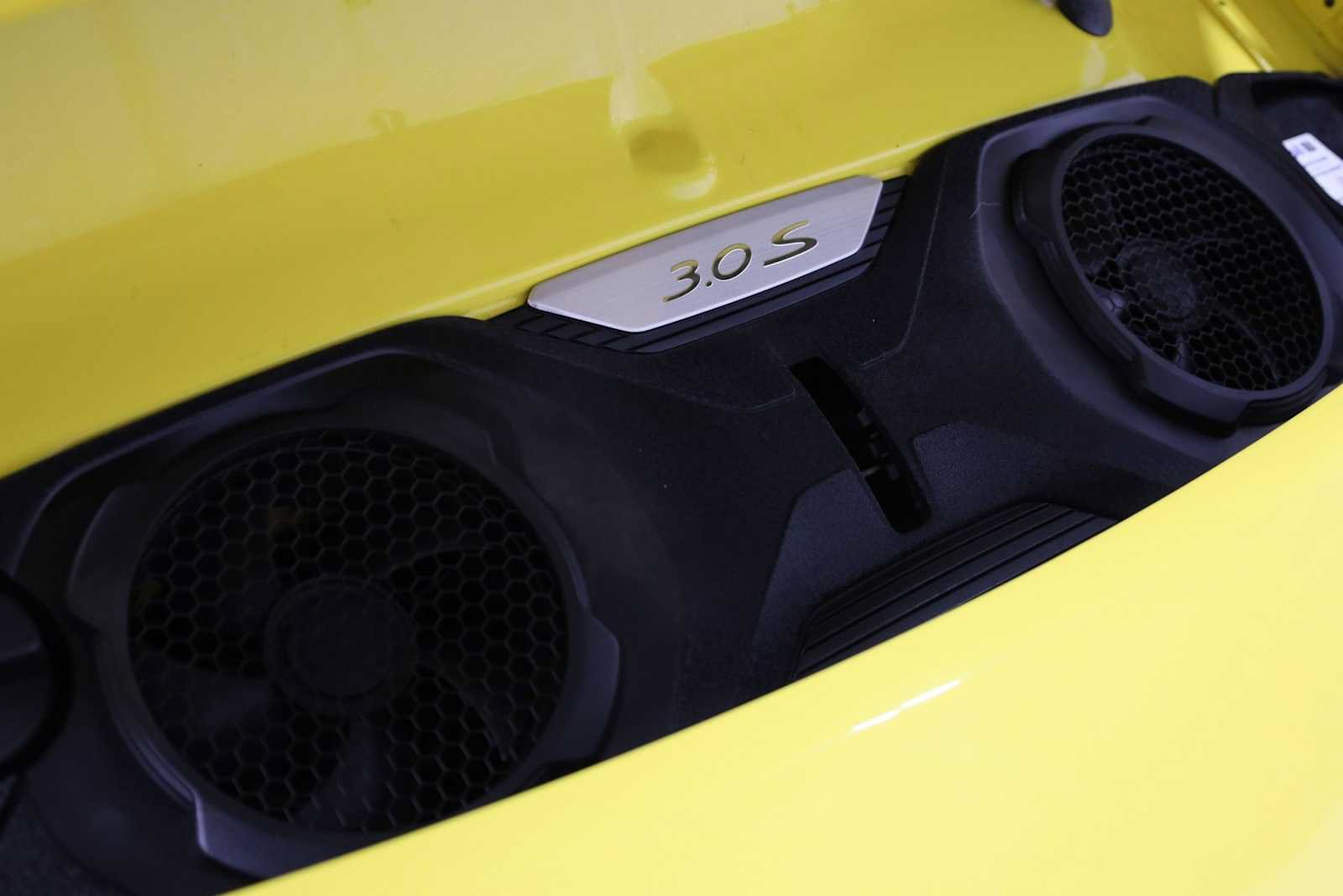 Certified 2020 Porsche 911 Carrera S RWD image 38