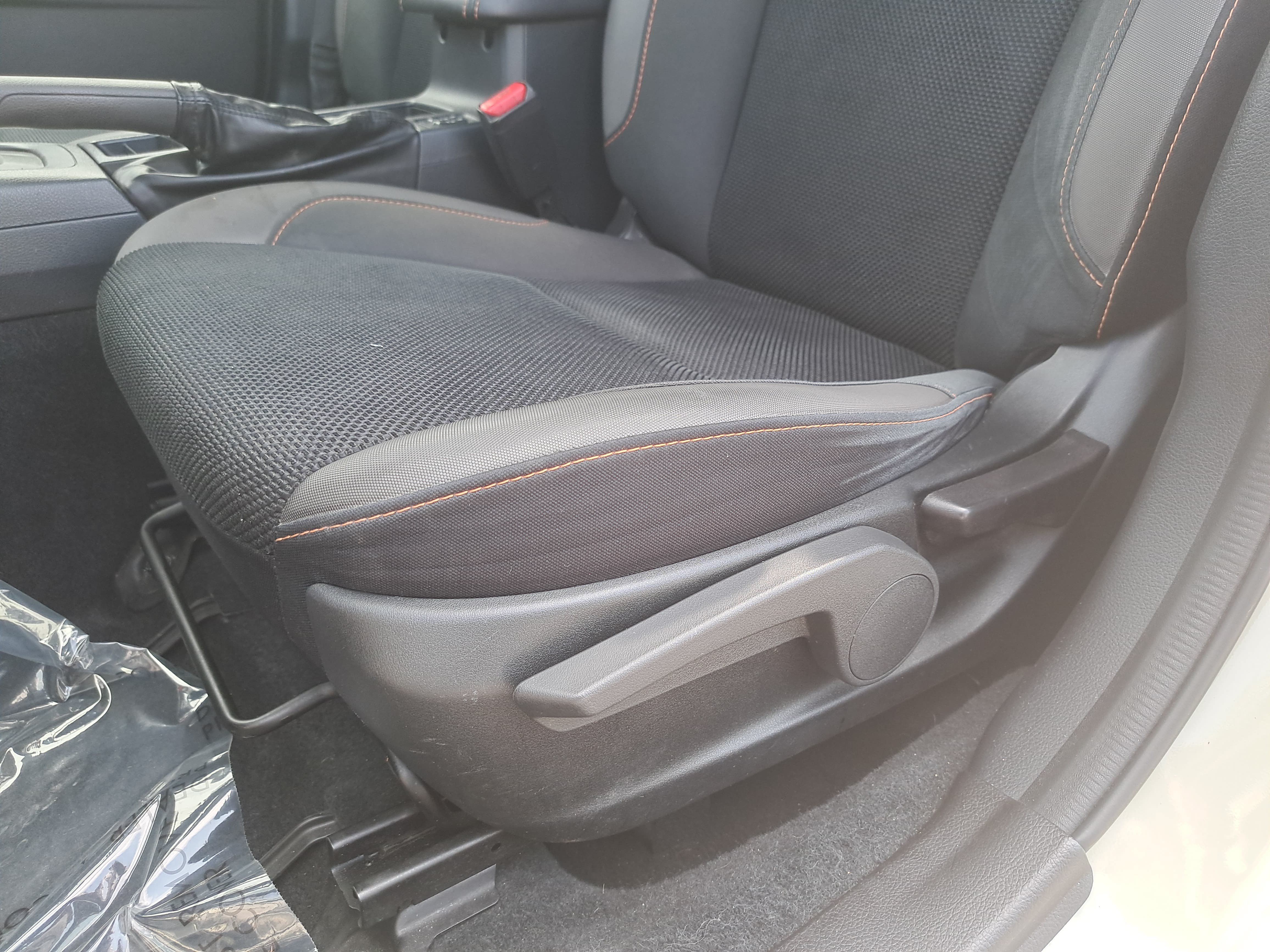 Used 2017 Subaru Crosstrek 2.0i Premium w/ Moonroof Package AWD/4WD image 57