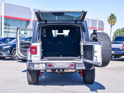 Used 2024 Jeep Wrangler Unlimited Rubicon 4xe image 31