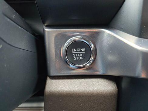 Used 2024 Ford F350 King Ranch image 28