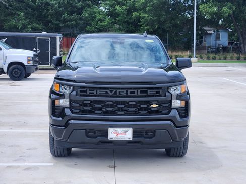 New 2026 Chevrolet Silverado 1500 Custom RWD image 6