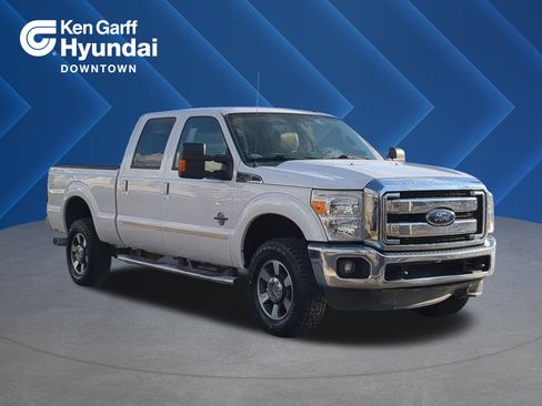 Used 2015 Ford F350 Lariat w/ Lariat Interior Package image 1