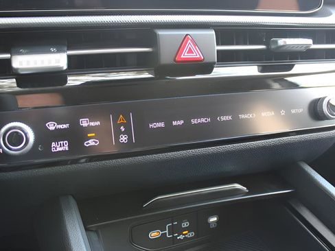 New 2026 Kia Sportage S AWD/4WD image 12