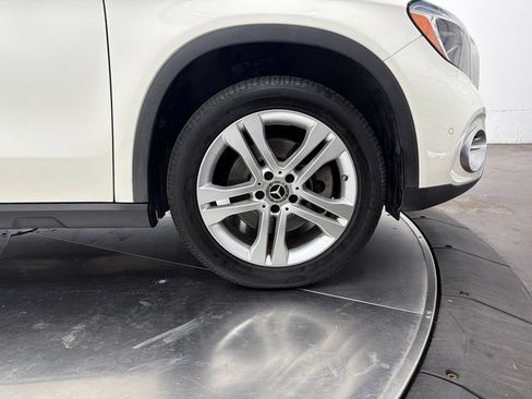 Certified 2018 Mercedes-Benz GLA 250 image 9
