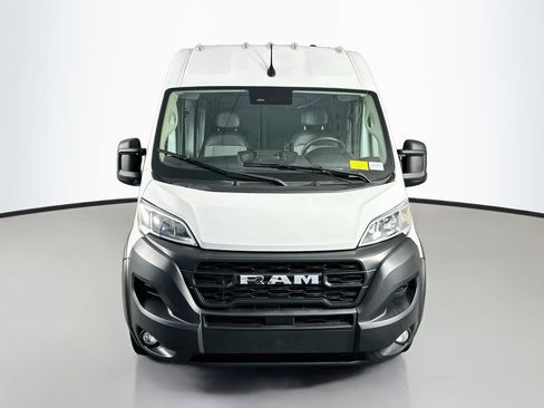 Used 2025 RAM ProMaster 2500 w/ Convenience Group FWD image 2