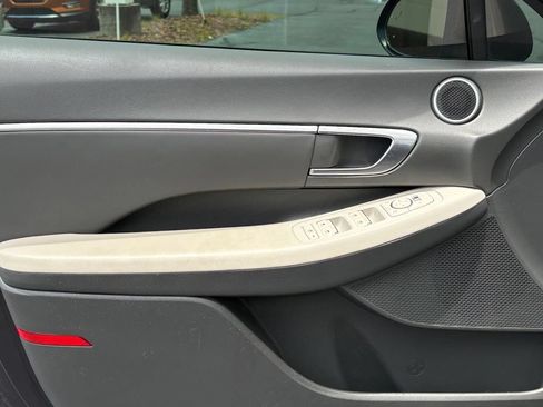 Used 2023 Hyundai Sonata SEL FWD image 11