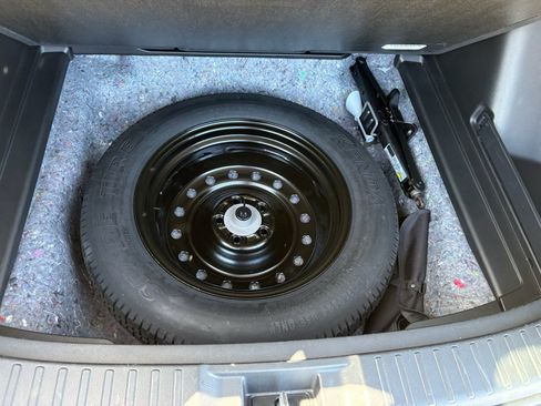 Certified 2024 Honda CR-V EX-L image 29