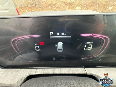 Used 2023 Kia Telluride EX image 16