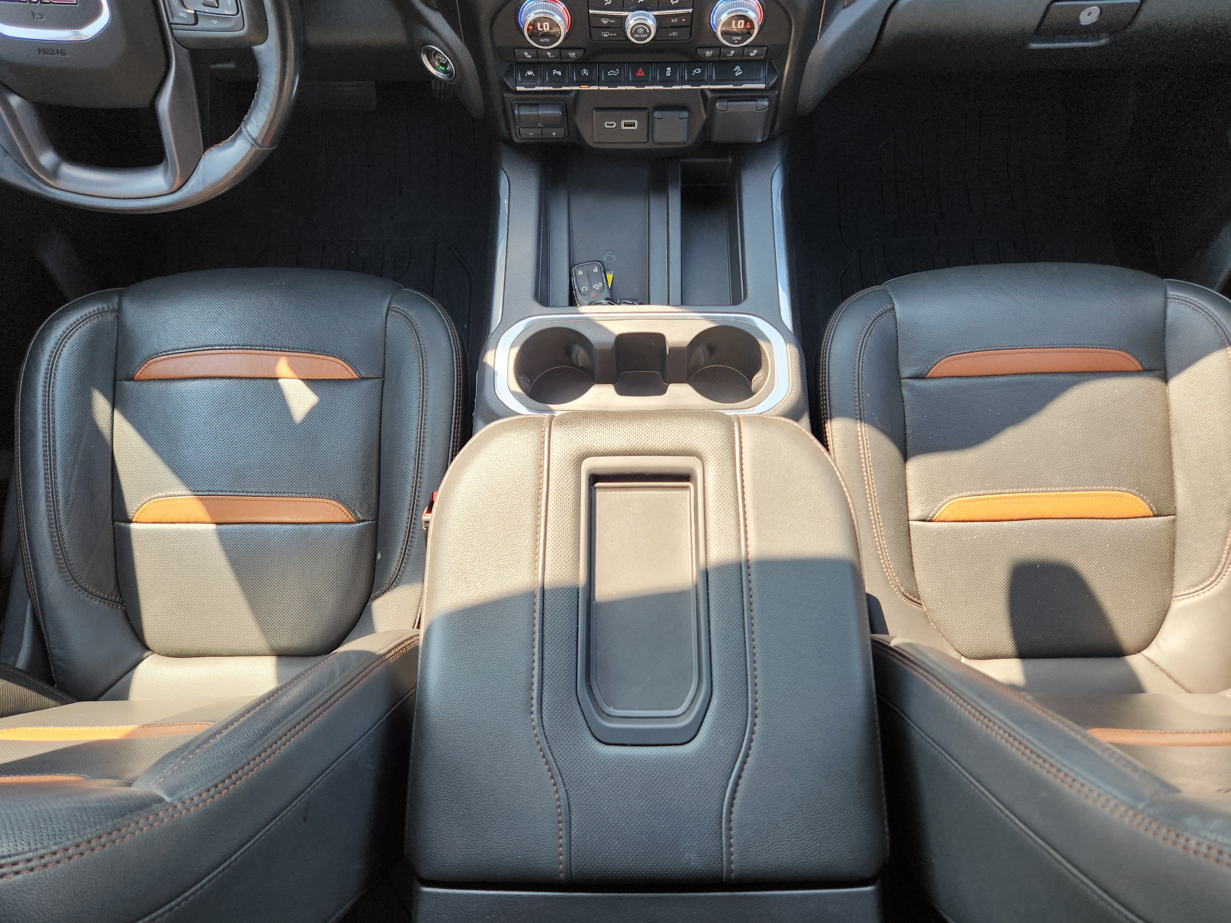 Used 2019 GMC Sierra 1500 AT4 w/ AT4 Premium Package AWD/4WD image 18