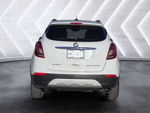 Used 2017 Buick Encore Preferred image 4