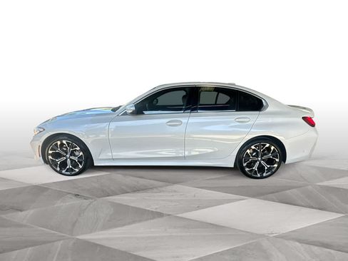 Used 2025 BMW 330i Sedan RWD image 5