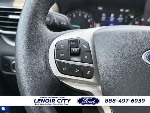 Used 2023 Ford Explorer XLT w/ Equipment Group 202A AWD/4WD image 20