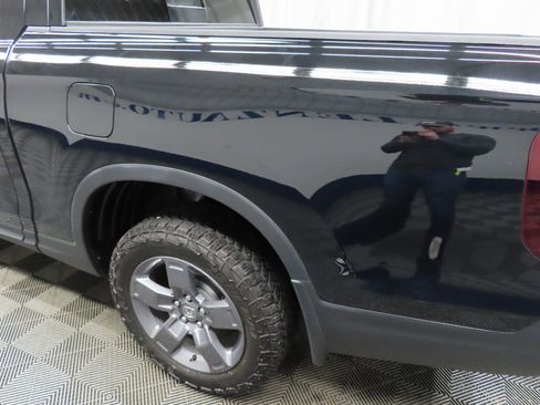 Used 2025 Honda Ridgeline TrailSport image 38