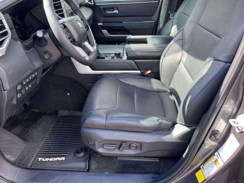 Used 2023 Toyota Tundra Platinum AWD/4WD image 10