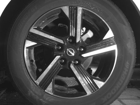 Used 2025 Nissan Sentra SV FWD image 14