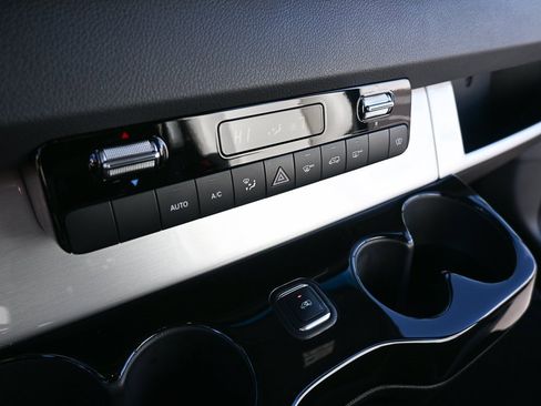 Used 2021 Mercedes-Benz Sprinter 2500 image 15