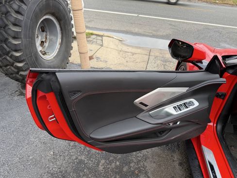 Used 2025 Chevrolet Corvette Stingray Premium Conv w/ Battery Protection Package RWD image 14