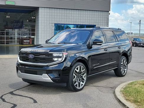 Certified 2025 Ford Expedition Platinum w/ Platinum Ultimate Package AWD/4WD image 26