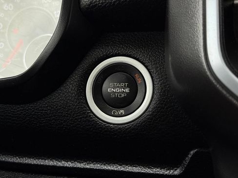 Used 2020 RAM 1500 Big Horn AWD/4WD image 36