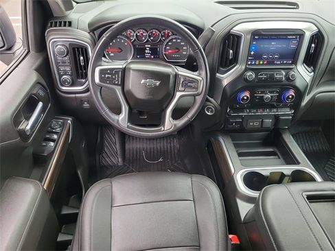Certified 2022 Chevrolet Silverado 1500 LT Trail Boss w/ Convenience Package II image 7