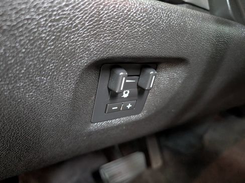 Used 2014 Chevrolet Silverado 2500 LT image 21