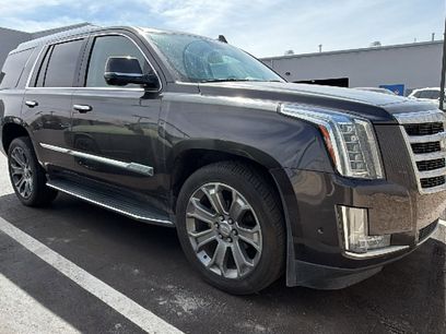 Used 2018 Cadillac Escalade Luxury