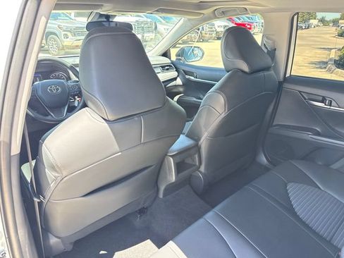 Used 2024 Toyota Camry SE FWD image 31
